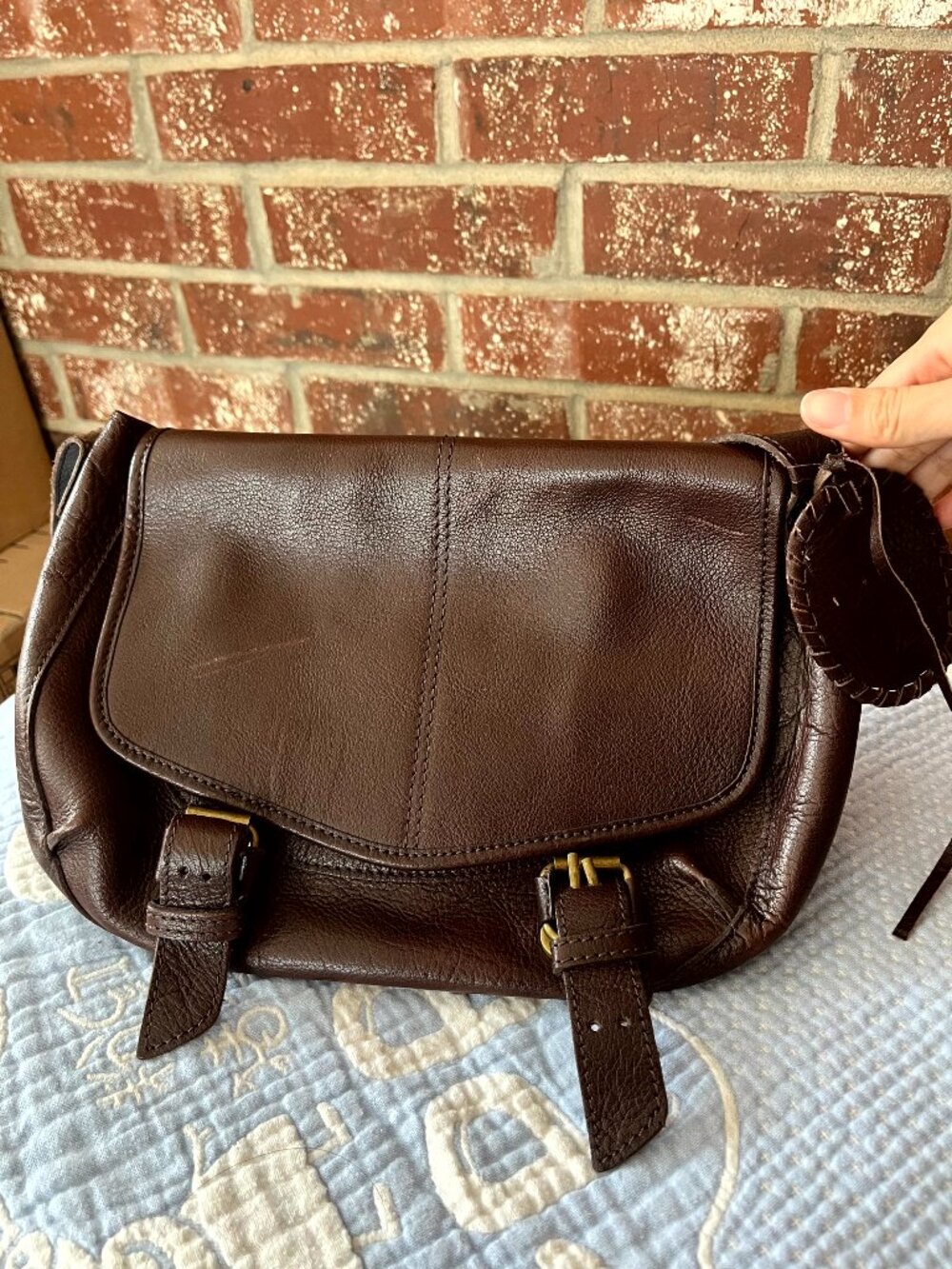 Zara Genuine thick Buffalo Leather Crossbody Messenger Medium Bag – Excellent
